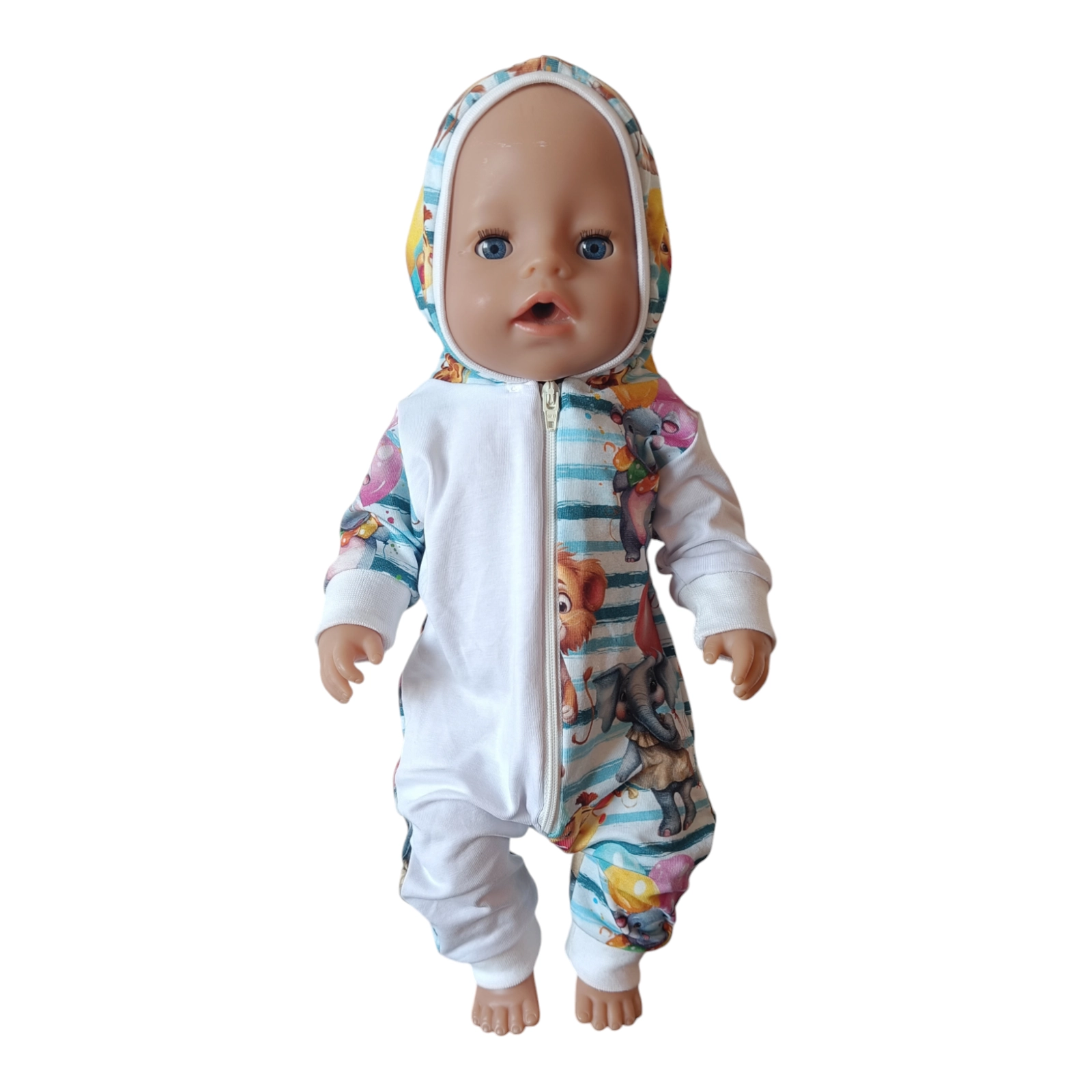 Kombekas loomad triibulisel (nukuriided)