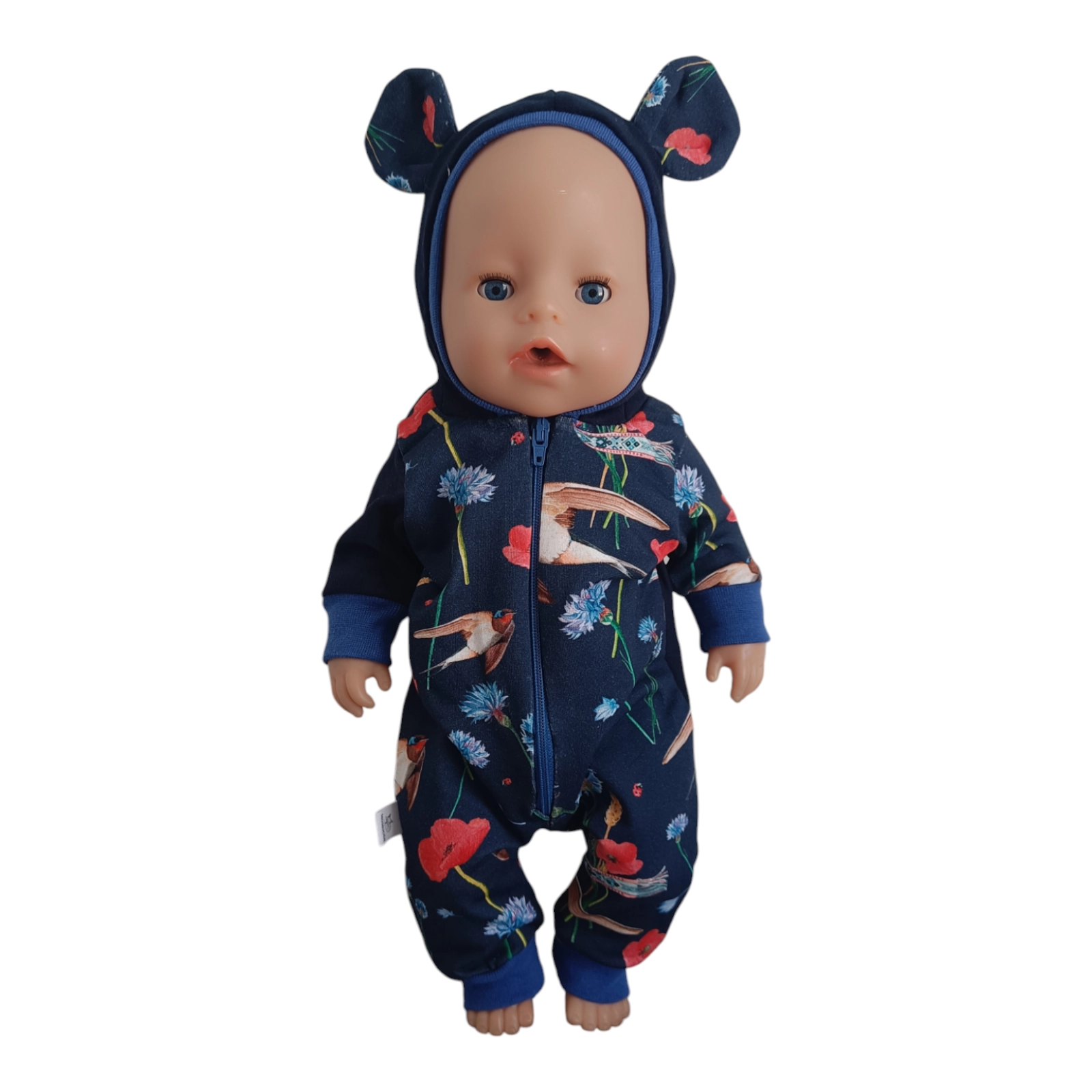 Kombekas nukule rukkilill (nukuriided)